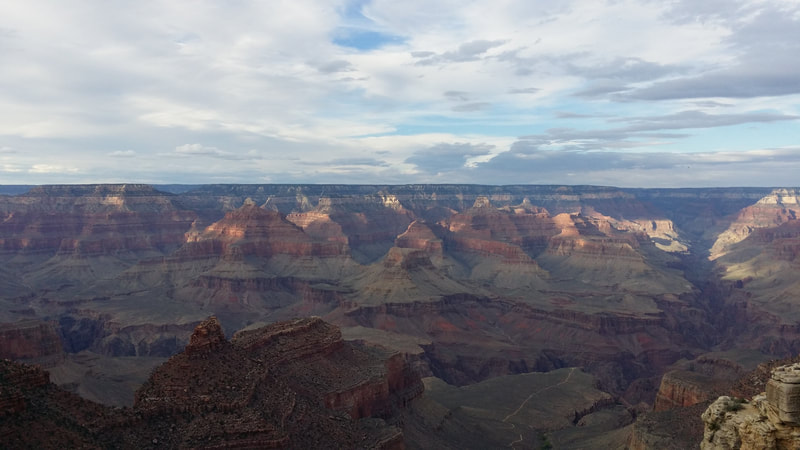 View of Grand Canyon from the South Rim